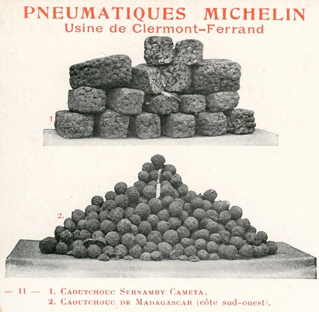 La carte postale est intitulée "Pneumatiques Michelin, usine de Clermont-Ferrand". Elle présente deux photographies de caoutchouc.