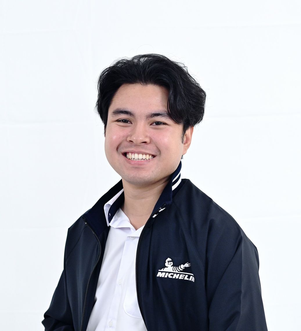sutjarit rukthong re