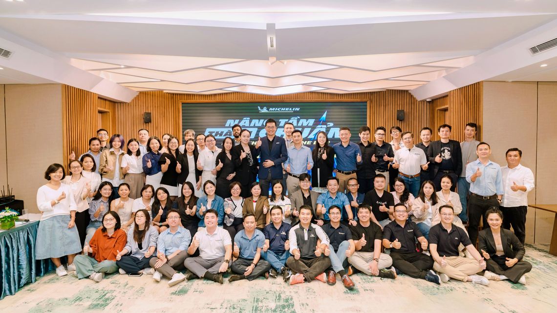 E2A full page Vietnam commercial team