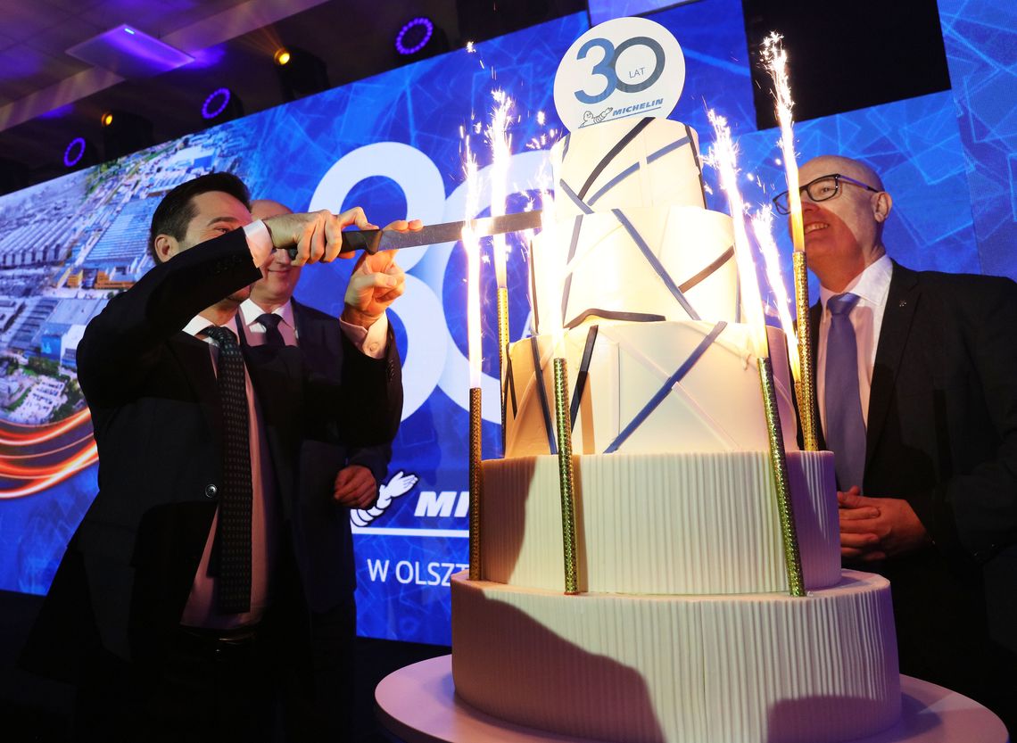 02 12 2025 gala 30 lat 285