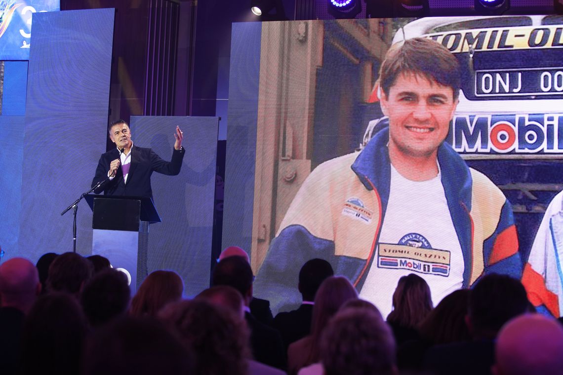 02 12 2025 gala 30 lat 181