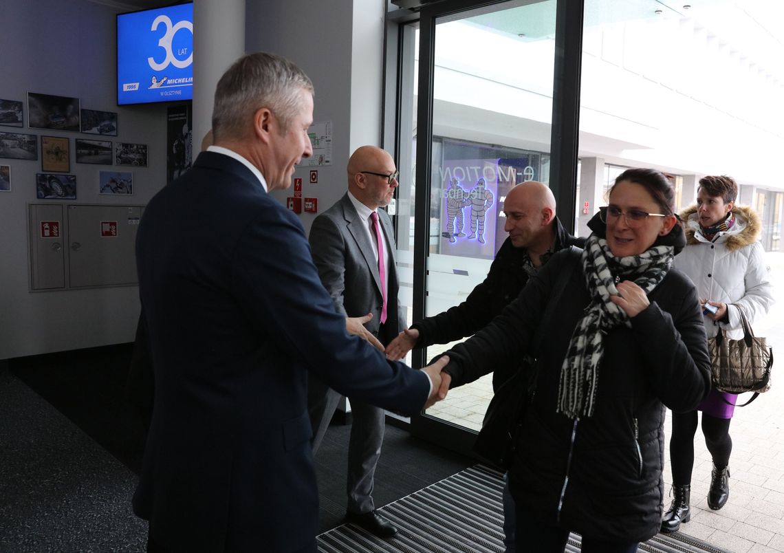 02 12 2025 gala 30 lat 32