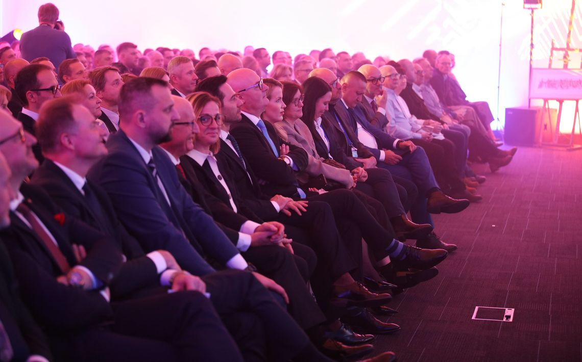 02 12 2025 gala 30 lat 193