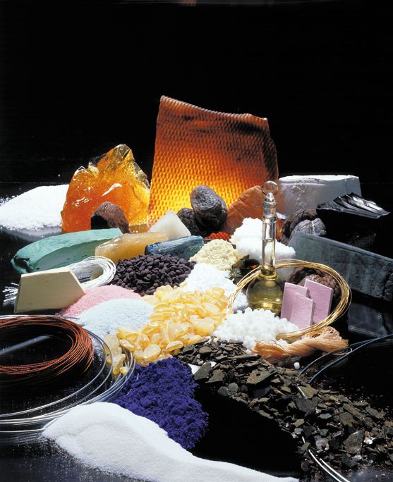 Illustration de la grande variété de matériaux composant un pneumatique